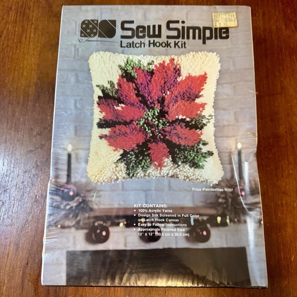 Vintage Sew Simple Latch Hook Kit Prize Poinsettias H107 NOS Sealed 12x12